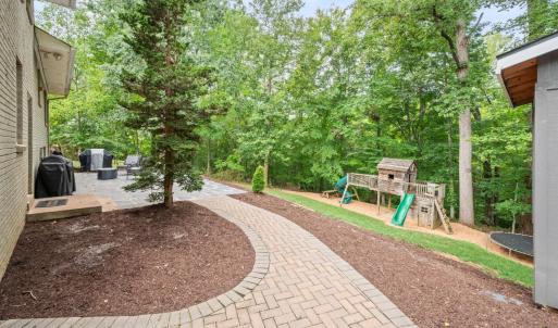 Photo #4 of 933 Rothowood Road, Lynchburg, VA 0.9 acres