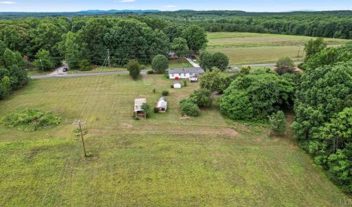 Photo #17 of 4126 Promise Land Road, Appomattox, VA 0.8 acres