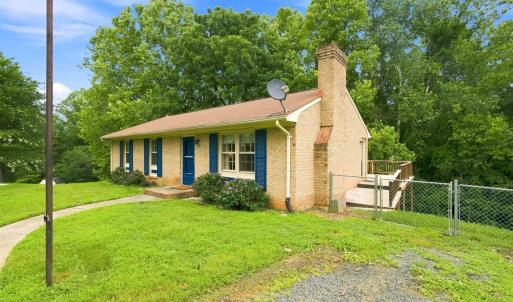 Photo #8 of 118 York Drive, Madison Heights, VA 0.9 acres