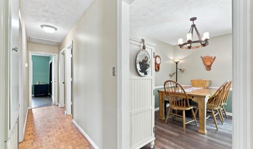 Photo #25 of 118 York Drive, Madison Heights, VA 0.9 acres