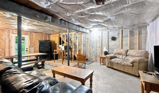 Photo #37 of 118 York Drive, Madison Heights, VA 0.9 acres