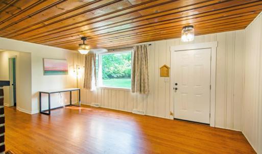 Photo #4 of 145 Winesap Drive, Madison Heights, VA 1.0 acres