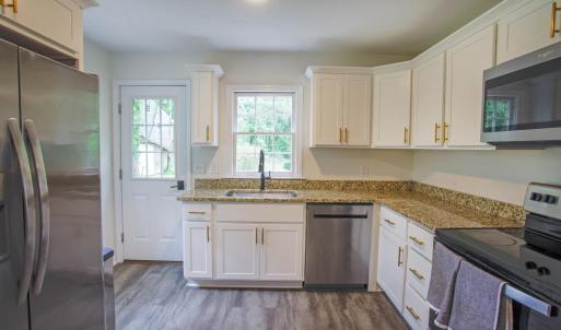 Photo #11 of 145 Winesap Drive, Madison Heights, VA 1.0 acres