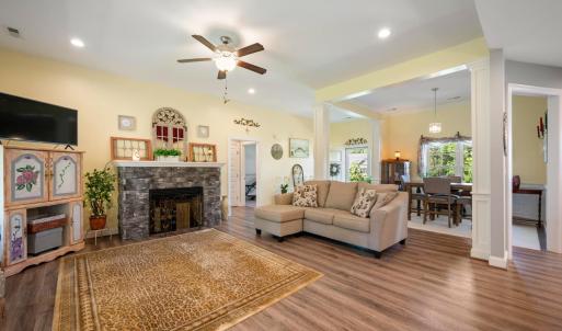 Photo #20 of 1240 Gladden Circle, Forest, VA 1.0 acres