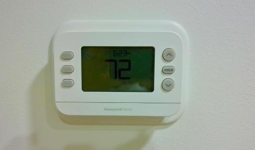 Big, efficient heatpump for cozy comfort and quick cool downs