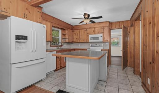Photo #12 of 1214 Hill Dr, Bedford, VA 0.3 acres