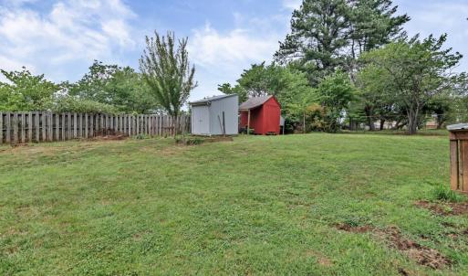 Photo #5 of 1214 Hill Dr, Bedford, VA 0.3 acres