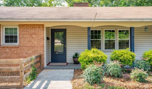 Photo #37 of 2305 Hawthorne Road, Lynchburg, VA 0.6 acres