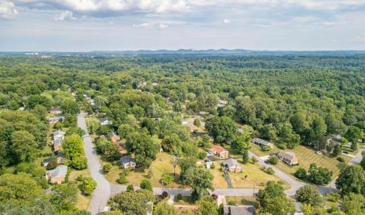 Photo #54 of 2305 Hawthorne Road, Lynchburg, VA 0.6 acres