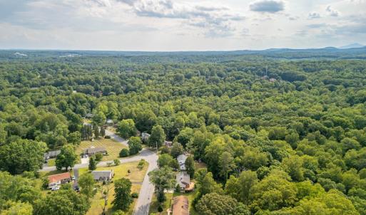 Photo #50 of 2305 Hawthorne Road, Lynchburg, VA 0.6 acres