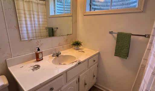 Photo #16 of 1008 Moreview Drive, Lynchburg, VA 0.5 acres