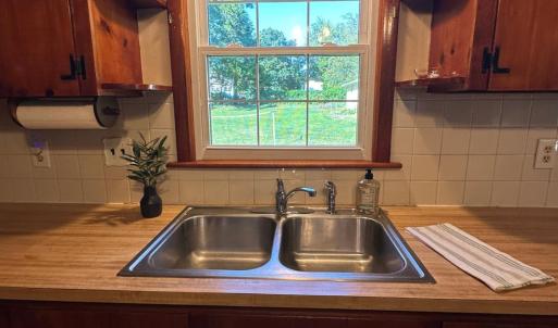 Photo #9 of 1008 Moreview Drive, Lynchburg, VA 0.5 acres