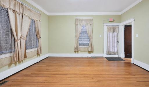Photo #4 of 5040 Fort Ave, Lynchburg, VA 0.4 acres