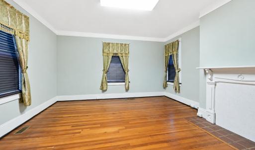 Photo #10 of 5040 Fort Ave, Lynchburg, VA 0.4 acres