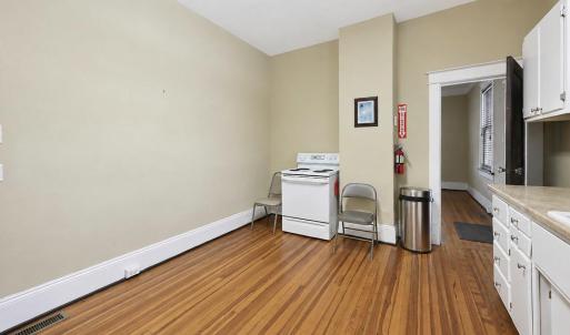 Photo #16 of 5040 Fort Ave, Lynchburg, VA 0.4 acres