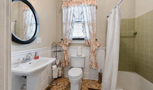 Photo #19 of 5040 Fort Ave, Lynchburg, VA 0.4 acres