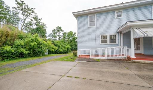 Photo #6 of 5040 Fort Ave, Lynchburg, VA 0.4 acres
