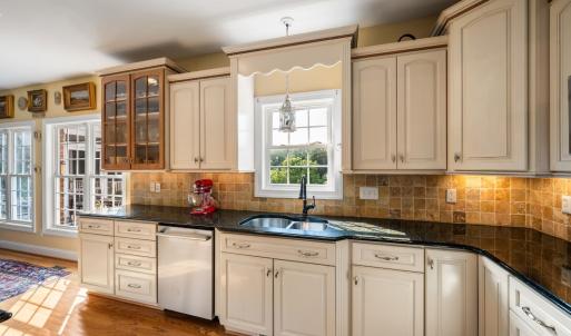 Photo #13 of 1029 Ivy Point Court, Forest, VA 1.1 acres
