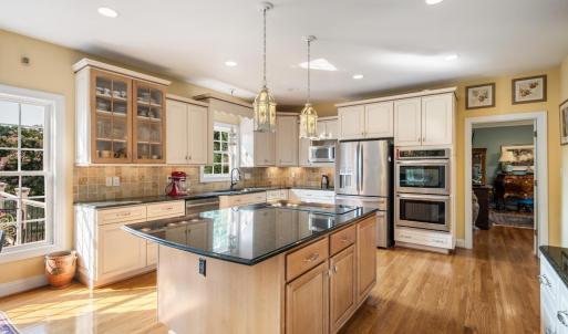 Photo #11 of 1029 Ivy Point Court, Forest, VA 1.1 acres