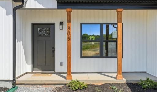 Photo #2 of 1805 Hickory Cove Ln, Moneta, VA 0.9 acres