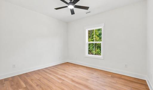 Photo #30 of 1805 Hickory Cove Ln, Moneta, VA 0.9 acres