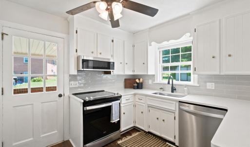 Photo #11 of 295 Westridge Circle, Lynchburg, VA 0.5 acres