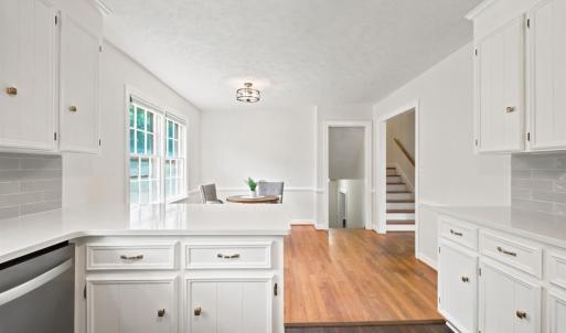 Photo #15 of 295 Westridge Circle, Lynchburg, VA 0.5 acres