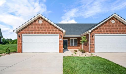 Photo #1 of 155 Villa Oak Circle, Bedford, VA 0.1 acres