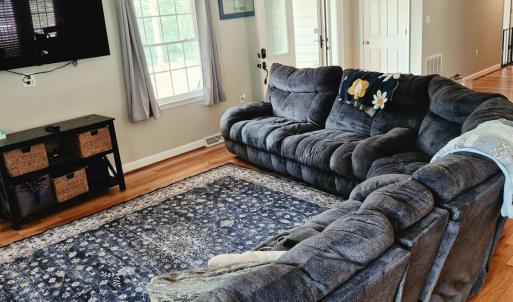 Photo #11 of 191 Erin Drive, Madison Heights, VA 0.8 acres