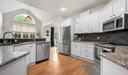 Photo #15 of 1118 Jefferson Dr W, Forest, VA 1.0 acres
