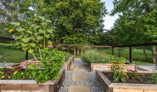 Photo #71 of 1118 Jefferson Dr W, Forest, VA 1.0 acres