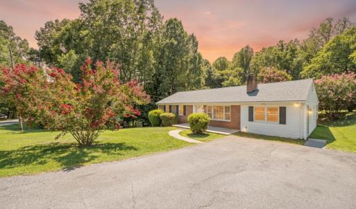 Photo #2 of 180 Fairfax Circle, Madison Heights, VA 1.5 acres