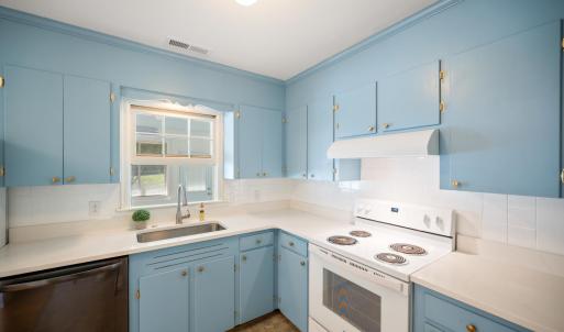 Photo #9 of 180 Fairfax Circle, Madison Heights, VA 1.5 acres