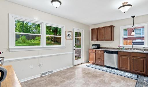 Photo #7 of 1107 Ashley Drive, Lynchburg, VA 0.3 acres