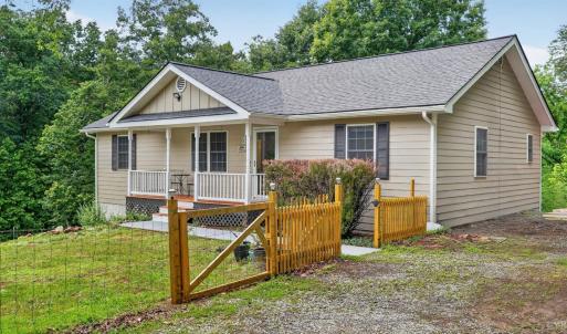 Photo #20 of 222 Holiday Lane, Lynchburg, VA 5.0 acres
