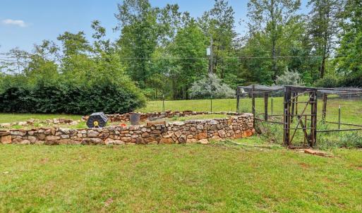 Photo #22 of 222 Holiday Lane, Lynchburg, VA 5.0 acres