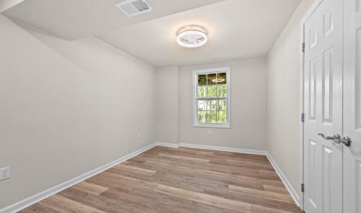 Photo #38 of 201 Thicket Drive, Lynchburg, VA 0.1 acres
