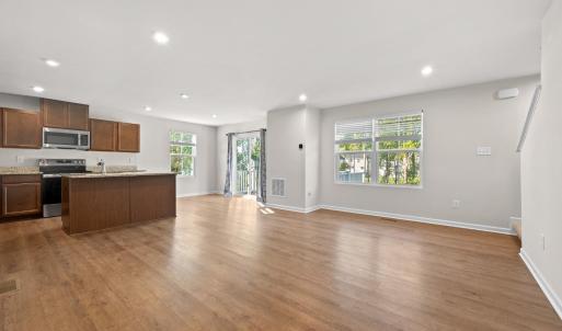 Photo #6 of 201 Thicket Drive, Lynchburg, VA 0.1 acres