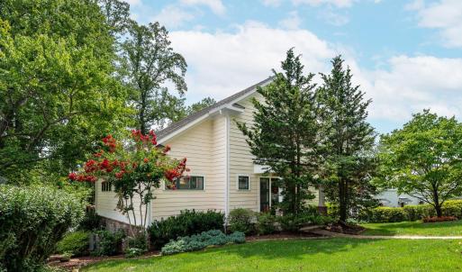 Photo #8 of 1734 Timberlake Drive, Lynchburg, VA 0.4 acres