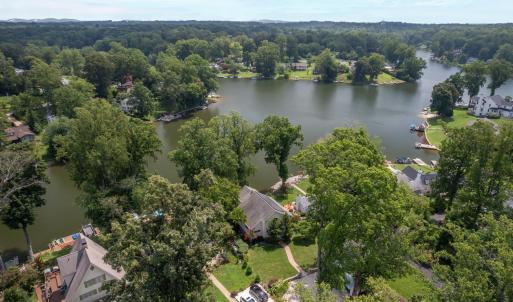 Photo #3 of 1734 Timberlake Drive, Lynchburg, VA 0.4 acres