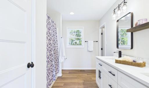 Granite Countertops and Walk-In Closet