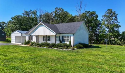 Photo #4 of 3353 Stonewall Road, Concord, VA 1.0 acres
