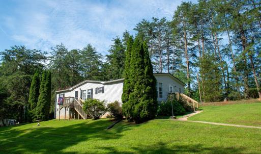Photo #3 of 120 Windy Road, Gretna, VA 0.9 acres