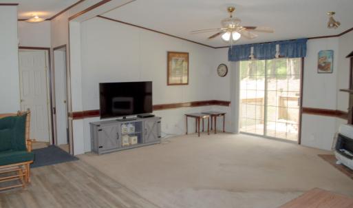 Photo #7 of 120 Windy Road, Gretna, VA 0.9 acres