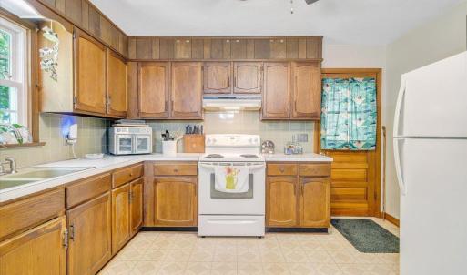 Photo #10 of 119 Mayfield Drive, Lynchburg, VA 0.5 acres