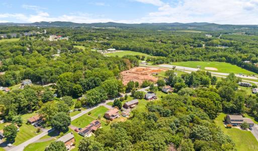 Photo #54 of 128 Lynview Drive, Lynchburg, VA 0.5 acres