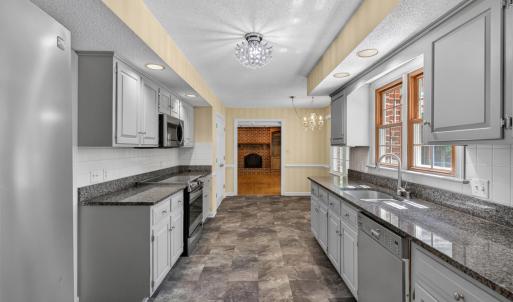 Photo #5 of 309 Eastwind Drive, Forest, VA 0.7 acres