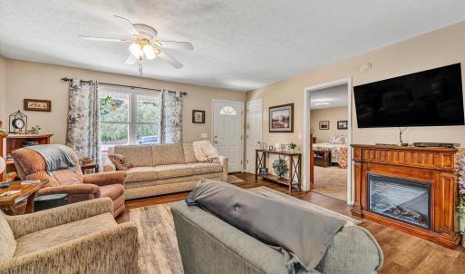 Photo #6 of 1665 Bellevue Road, Forest, VA 1.0 acres