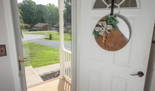 Photo #4 of 117 Amwood Place, Madison Heights, VA 1.2 acres