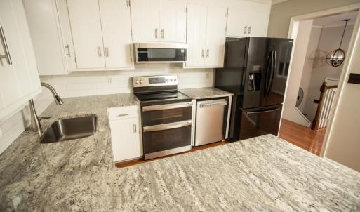 Photo #14 of 117 Amwood Place, Madison Heights, VA 1.2 acres